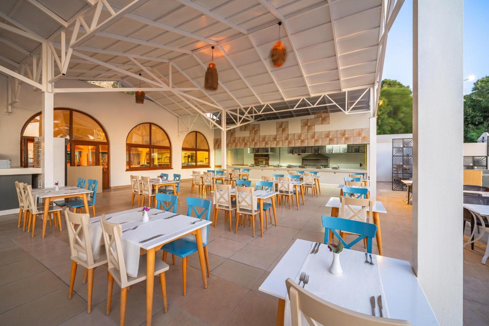 Labranda TMT Bodrum Bagian luar foto Restaurant