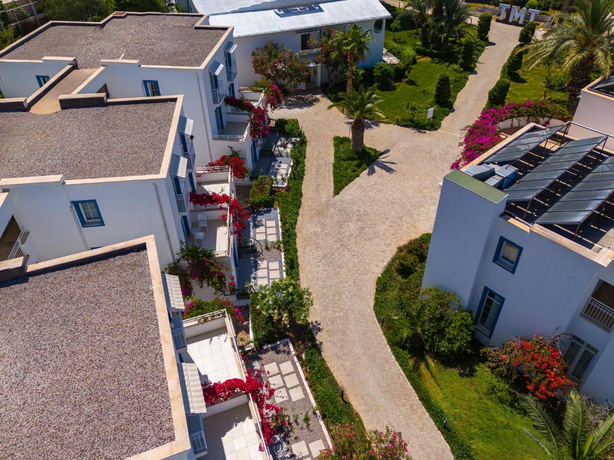 Labranda TMT Bodrum Bagian luar foto Aerial view of the hotel