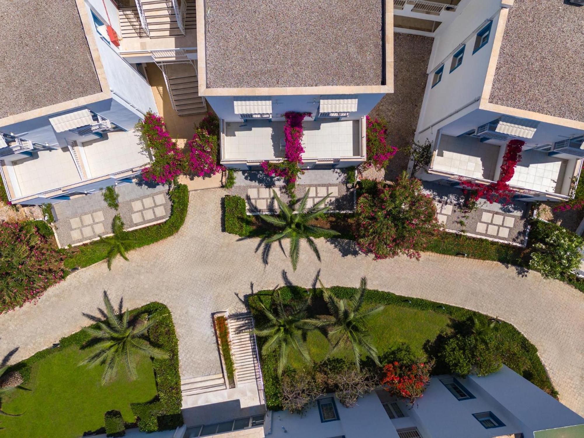 Labranda TMT Bodrum Bagian luar foto The new campus